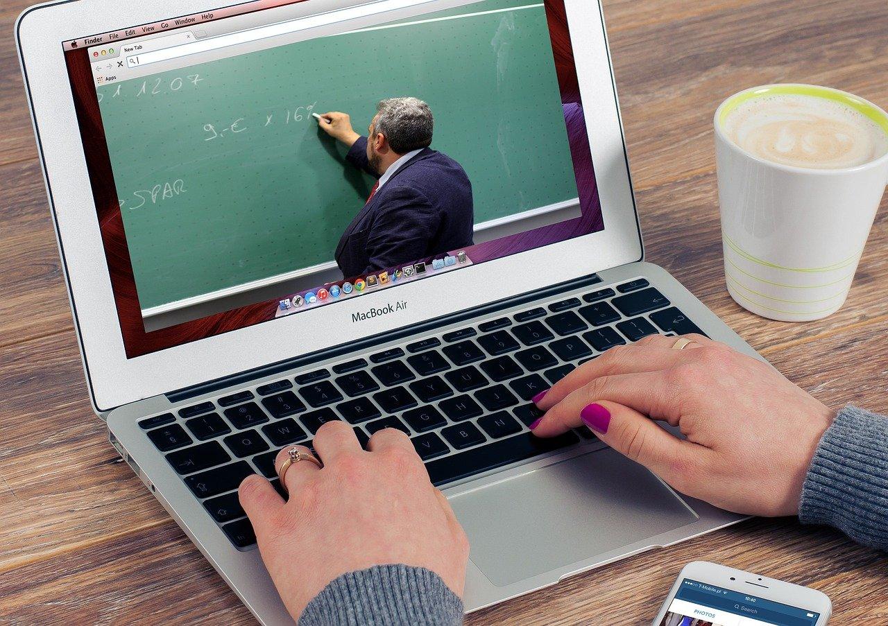 Les 10 meilleurs sites de cours en ligne - Formation en ligne