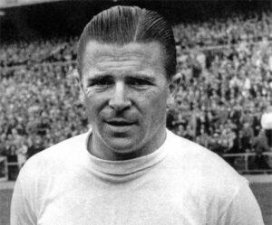 Ferenc Puskas est l'un des meilleurs joueurs hongrois de l'histoire