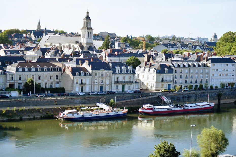 Comparatif des meilleurs installateurs d'alarme à Angers (49000)